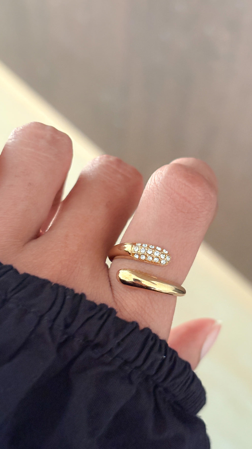 Glint Ring