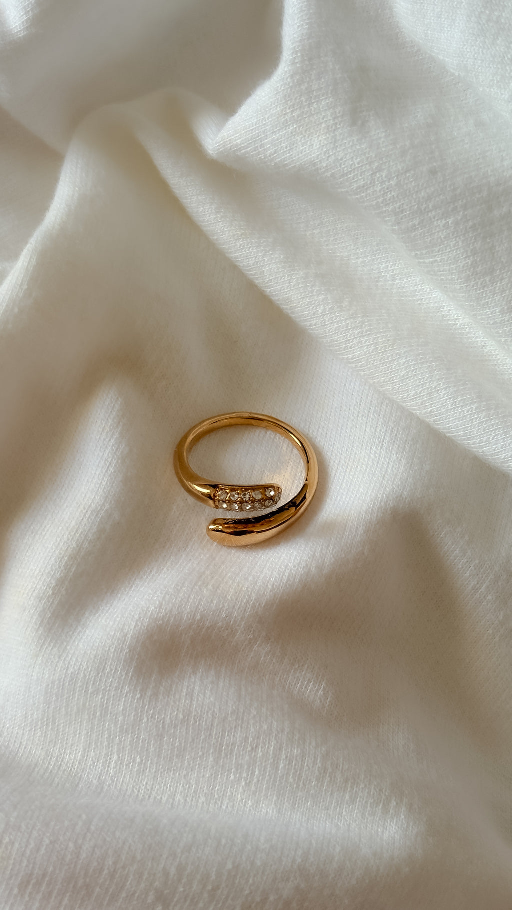 Glint Ring