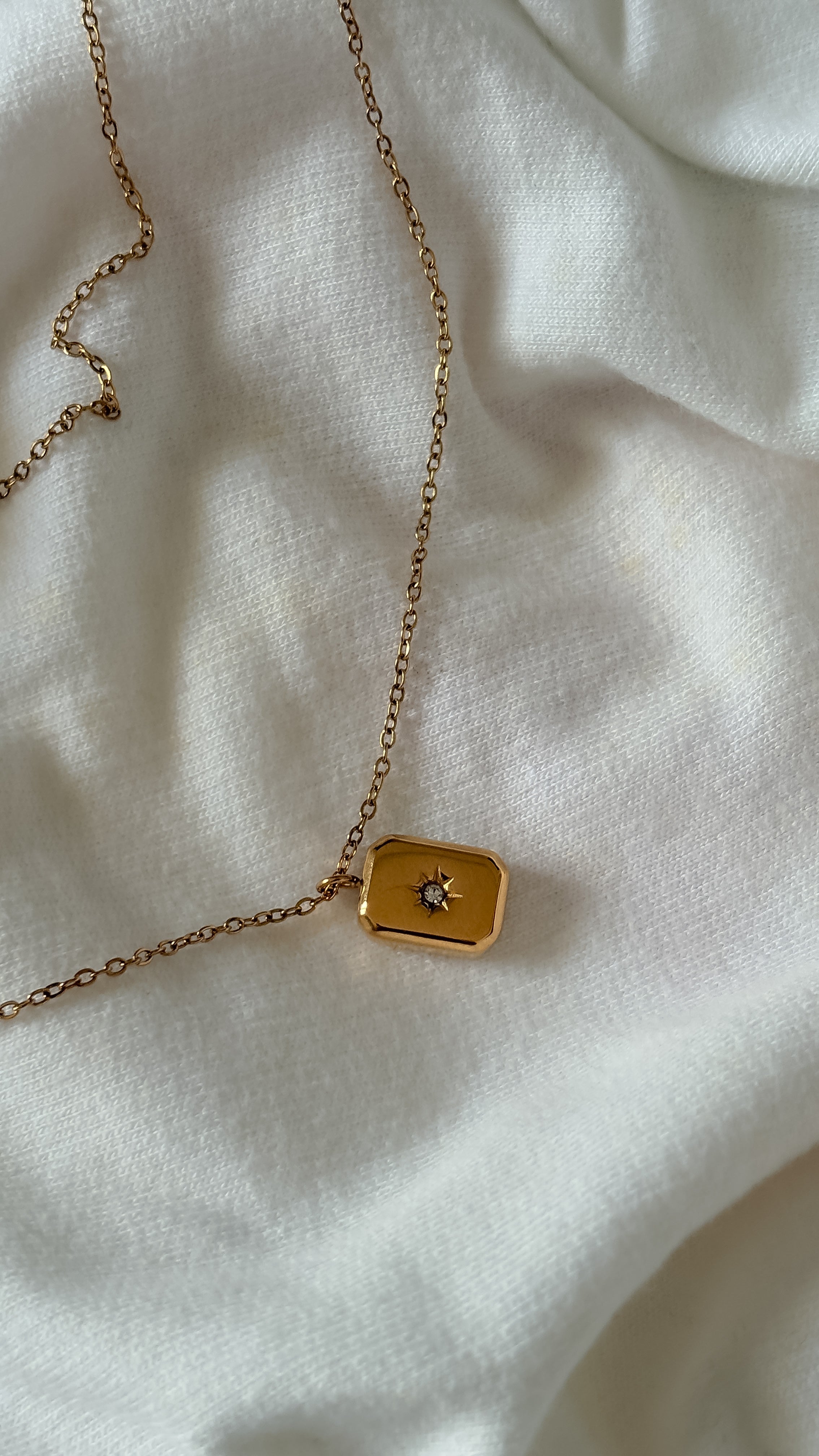 Stellara Necklace