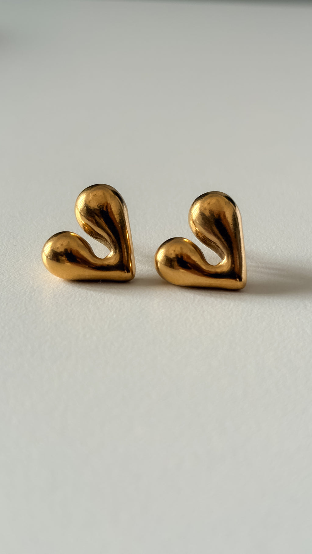 Amora Studs